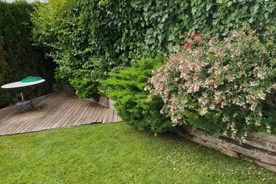 Image de Apartamento con Salida a Jardín a 200 Metros de la Playa