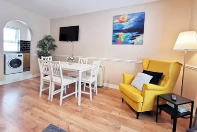 Image de Spacious 2bed apartment city centre