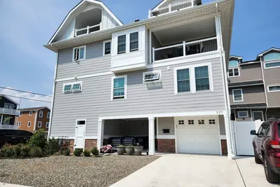 Image de New Rental Listing Sleeps 8