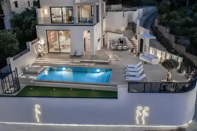 Image de Ventus Villa Offers Panoramic View to Ionion Pelagos!