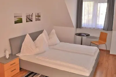 Image de Einzelzimmer mit Du/wc - Hotel am See Rust