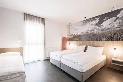 Image de Doppelzimmer Big, Dusche, Wc - Lakeside77 Hotel