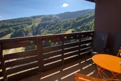 Image de 7 couchages + bébé, sur les pistes + parking
