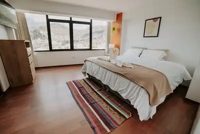 Image de Three Bedroom Apartment w\/ Balcony Near the City Center in Cusco