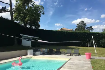 Image de Maison de charme 250m2, rénovée contemporain