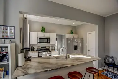 Image de Memphis Home of the Blues 5 Star, 1mi. to downtown, midtown. Gated, Free parking