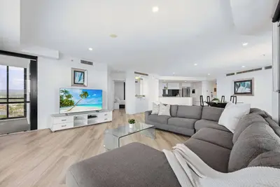 Image de Circle on Cavill Skyhome Ocean View