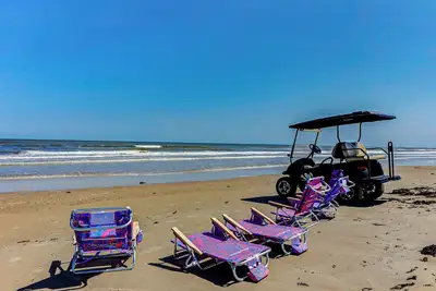 Image de Ocean View! Steps to Beach! Golf Cart/Bar/Arcade!