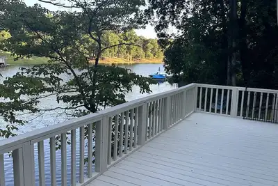 Image de The Cove at Lake Houser-lakefront home, large deck, fishing/kayak/paddle board