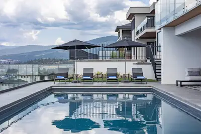 Image de The Casablanca! Ultra Luxury House with View & Pool!