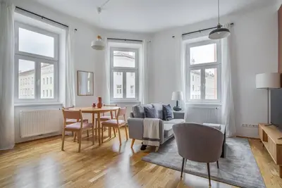 Image de Favoriten 2br w/ Elevator, near U1, by Blueground