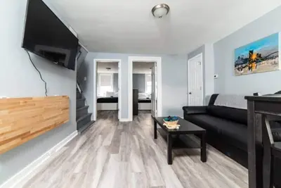 Image de -- Agh Walkable - Free Parking - Washer & Dryer --
