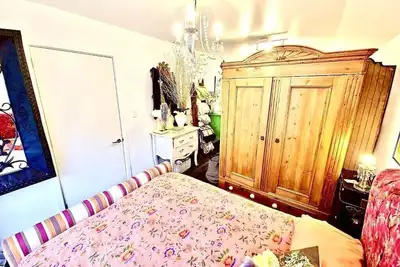 Image de Glamping in Luxury, Outdoor Bathroom With Boatshed Theme, Apartment, Sea Views!