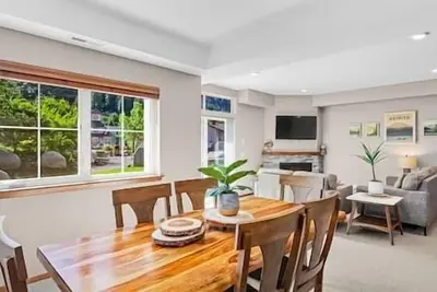 Image de Icicle Village 2-Bedroom w/ Pool