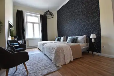 Image de New central 5 bedroom 5 bathroom