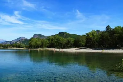 Image de T 3 neuf entre Lacs et Montagnes!