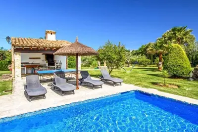 Image de Villa Roig, Stone villa in the country