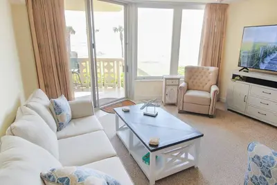 Image de Oceanfront 1st Floor Nsb Beachside Escape