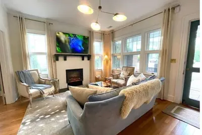 Image de Crane on Dock Bungalow 3br 2ba \nSleeps 6 and Dog Friendly