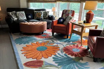 Image de Scenic, Comfortable, 3bdrm Riverfront Retreat! #3