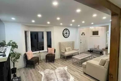 Image de Modern Luxury Home, 5min Dr to NiagaraFalls