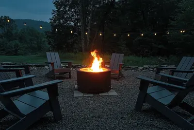 Image de Winter Haven: Nature, Deck, Views & Fireside Fun