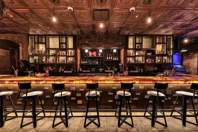 Image de Taste the high life at this beautiful luxury apartment in downtown Cleveland.