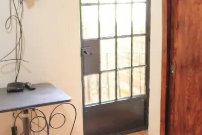 Image de little and comfy studio\n