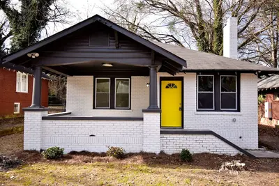 Image de New Modern Barn Style Home Downtown Atlanta