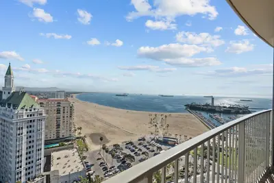 Image de Midterm High-Rise 3Bed 2 Bath Views, Massage Chair, Pool