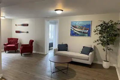 Image de Lakefront Getaway with Exciting Activities and Craft Brewery