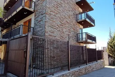 Bright and spacious apartment in Mendoza.