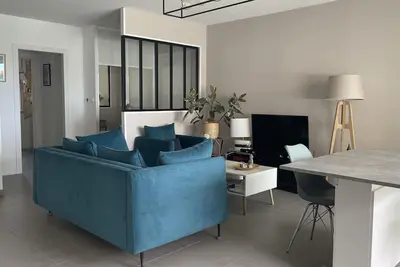 Image de Appartement avec terrasse cosy et calme en coeur de ville