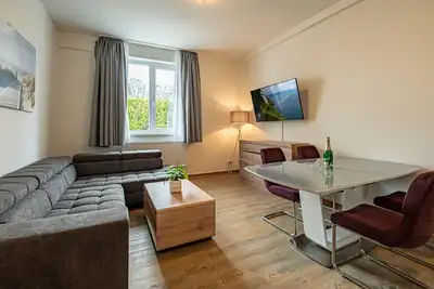 Image de Schöne 3-raum-ferienwohnung mit Terrasse - Appartementhaus mit Balkon im Ostseebad Göhren (Hm