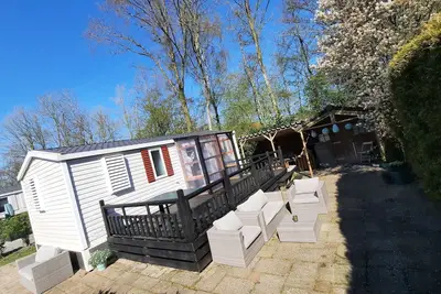 Image de 6pers. Chalet 5sterren Park aan het Meer in Friesland met Overdekt Zwembad