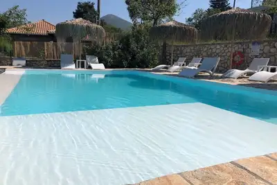 Image de GreenVillage countryside Villa 20m from tavern & super market!