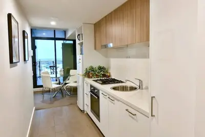 Image de Spacious 2bed Apt With Netflix+wifi +pool+bbq+
