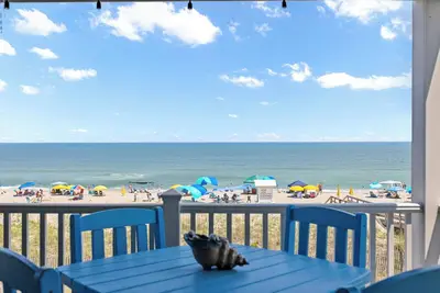 Image de Sands V 2b | Ocean Views + Near Area Fun in Carolina Beach
