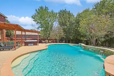 Image de Colonial Style Retreat ft Pool, Cinema, jacuzzi