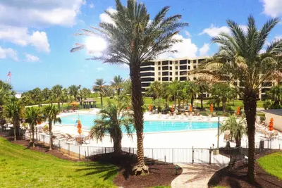 Image de Beachfront Condo -Gulf and Bay A205