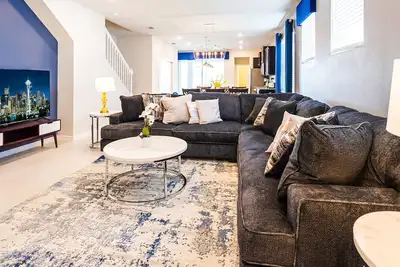 Image de Last Minute Disney Getaway! Luxury Villa with Private Pool & Game Room. Book Now! #87165