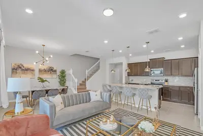 Image de Last Minute Disney Getaway! Townhouse with Private Pool. Book Now! #90911