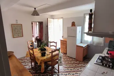 Image de Grande maison de village renovée ideale pour randonnées
