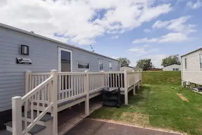 Image de 5 Wilkinson Way, pet friendly in Tattershall Lakes Country Park