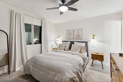 New! Modern 3Bed Home W/ Pool- Perfect Location