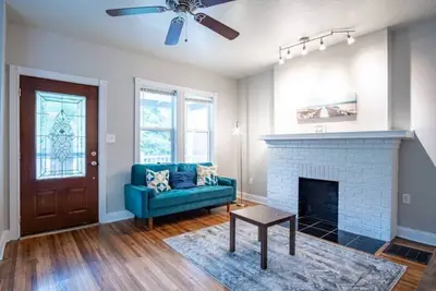 Image de Lovely 3br 2ba Osu KingBedFreePK. \n\n