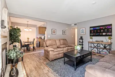 Image de Cozy 2br Retreat in Citrus Heights w/ Parking
