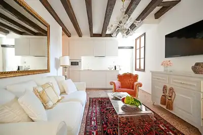 Image de Graceful Apartment with view on St. Mark's Clocktower
