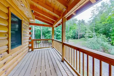 Image de Secluded Haven | Guest house in Wevertown with wood stove, deck, W/D