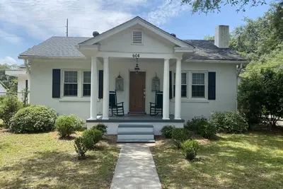 Image de Amazing home within walking distance to downtown Beaufort!